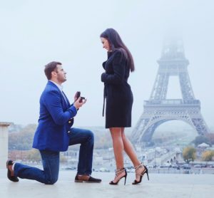 11 Romantic Ways To Propose